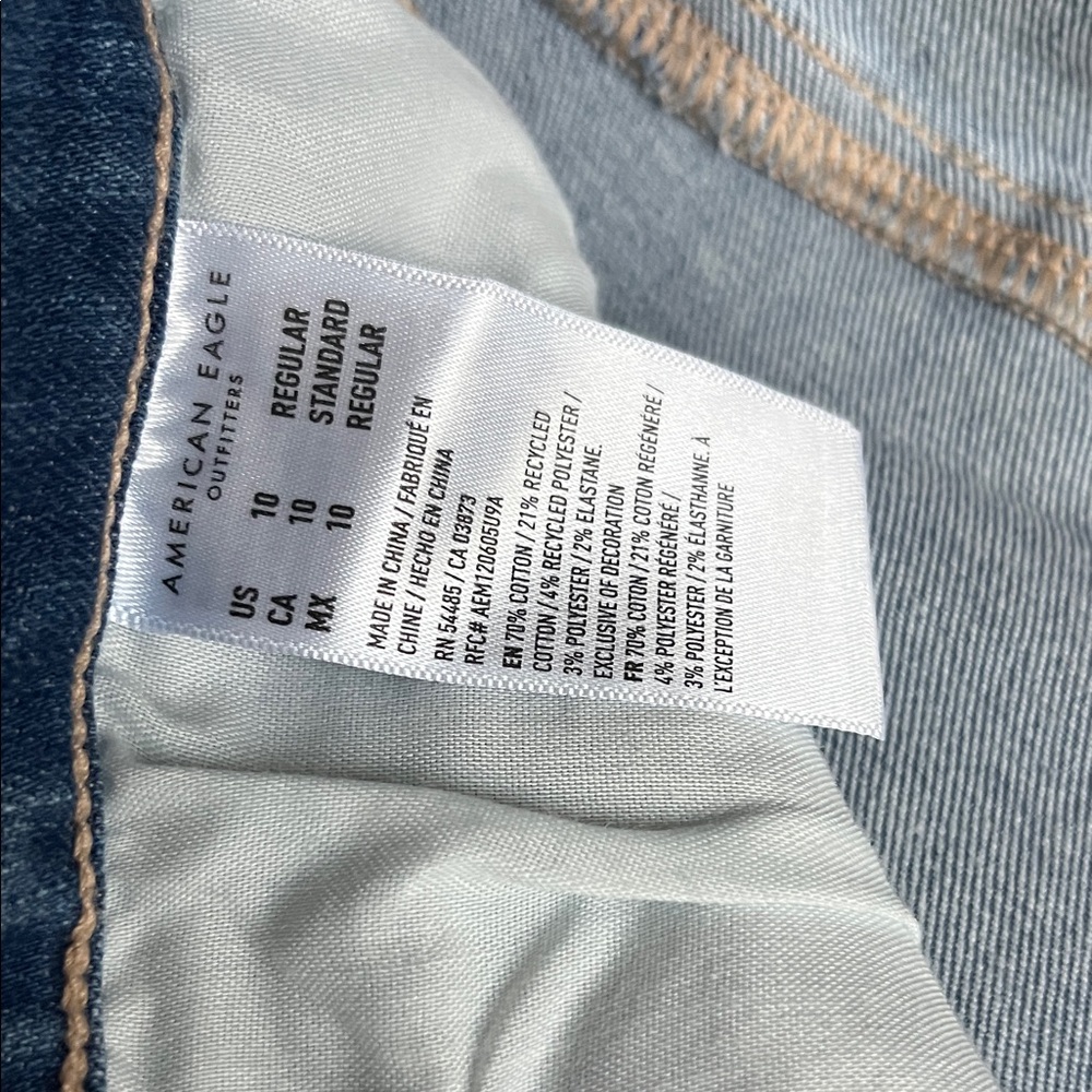 American Eagle Outfitters Women's Light Blue Ripped Skinny Jeans - Picture 3 of 5